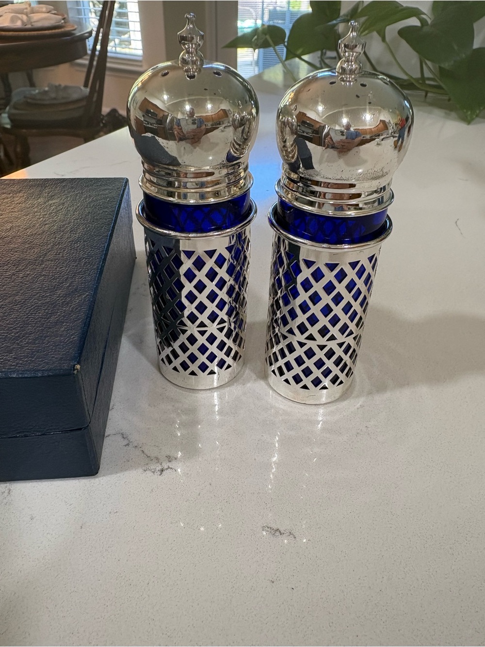 Vintage Godinger Silver Art Co. Salt and Pepper Shaker Set